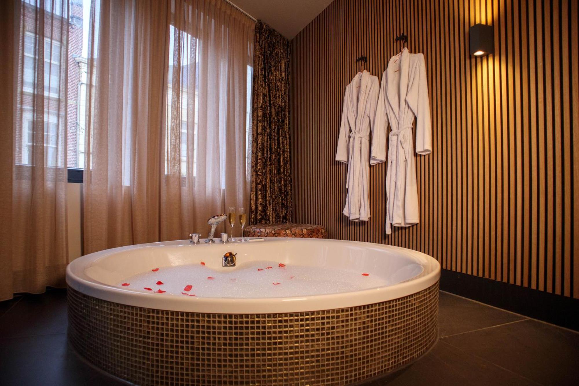 Manzo'S Suites ザーンダム エクステリア 写真