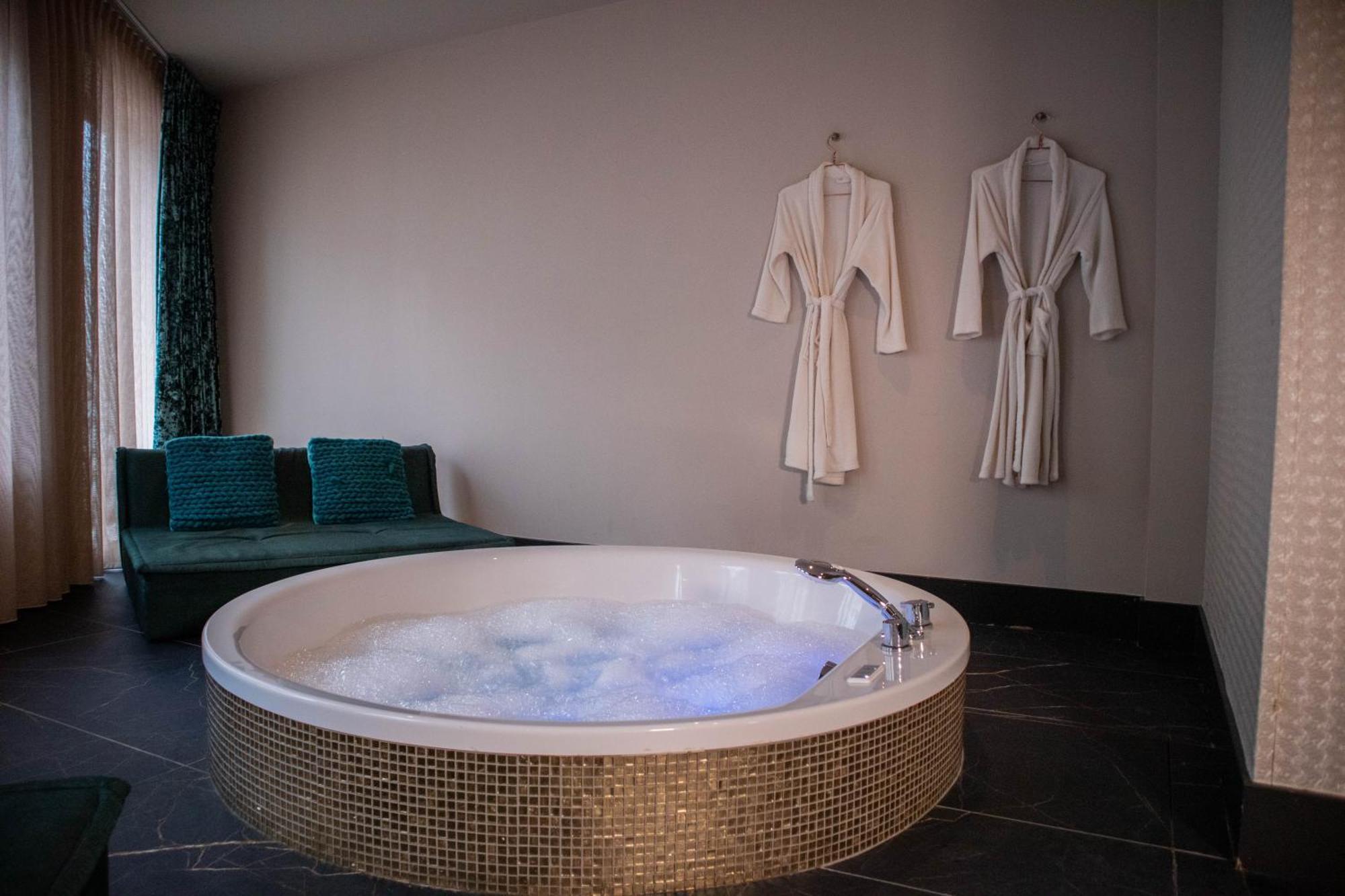 Manzo'S Suites ザーンダム エクステリア 写真